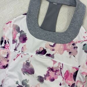 Lululemon Tank Top  Womens Racerback Blurred Blossoms Floral Scoop Neck Athletic